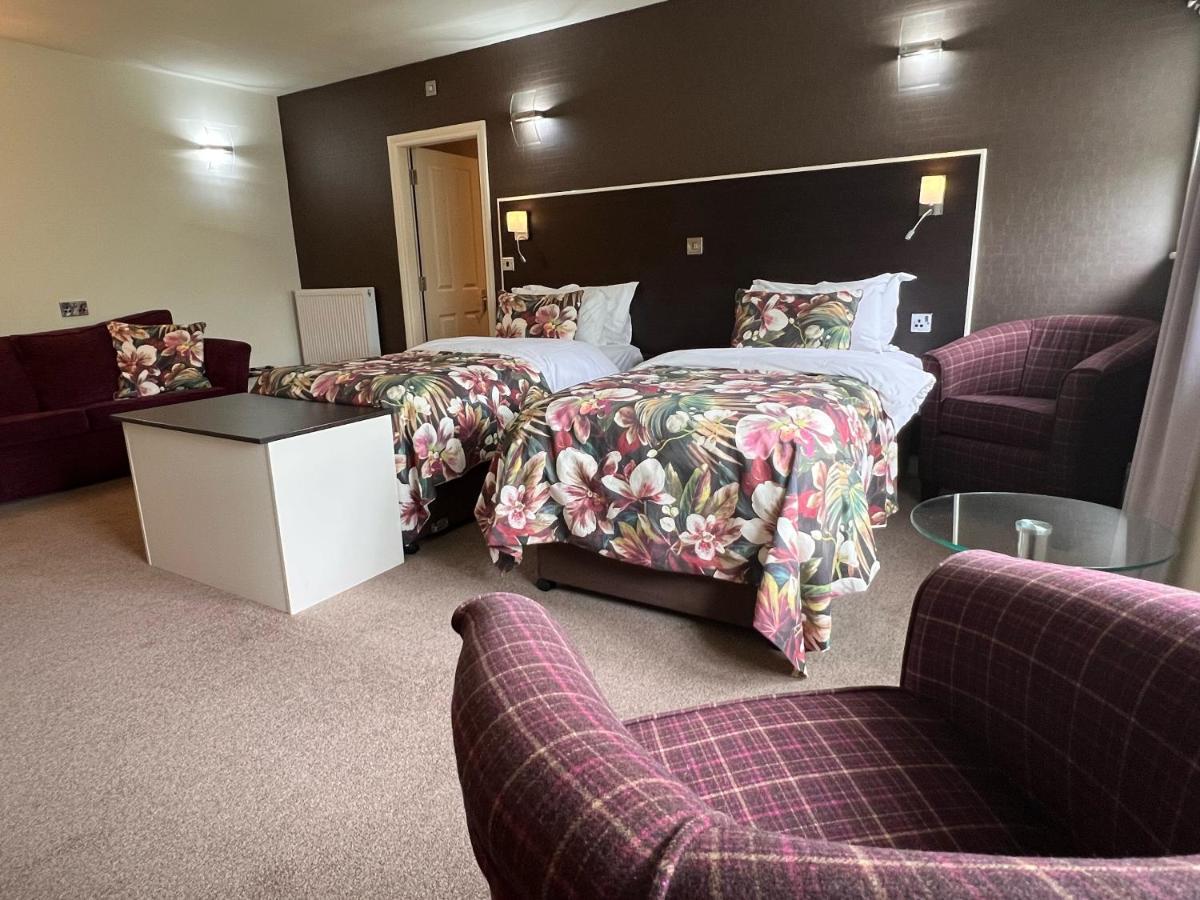 The Craven Heifer Inn Kelbrook 외부 사진